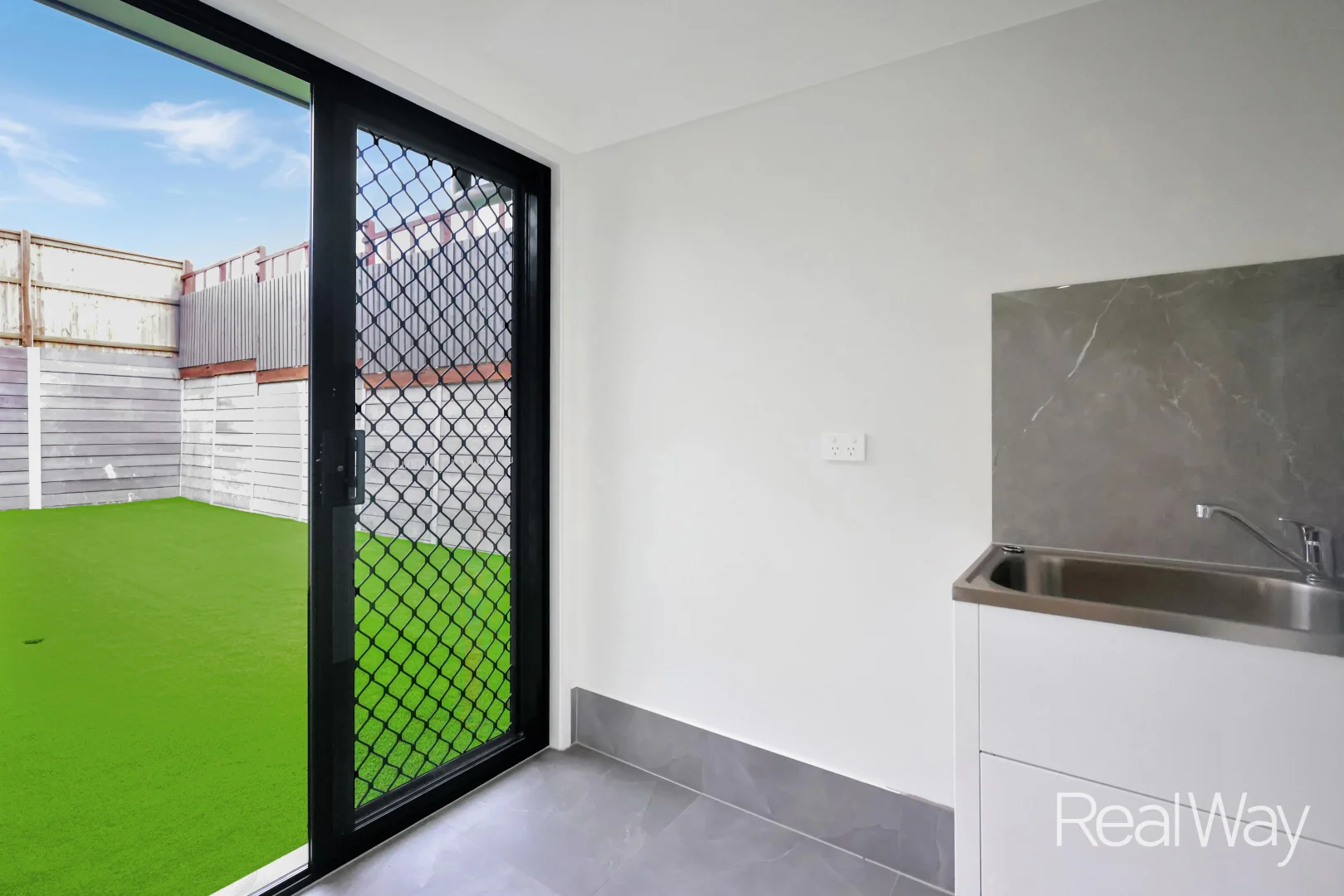 Additional image 13 of 165 Greenview Avenue, South Ripley QLD 4306