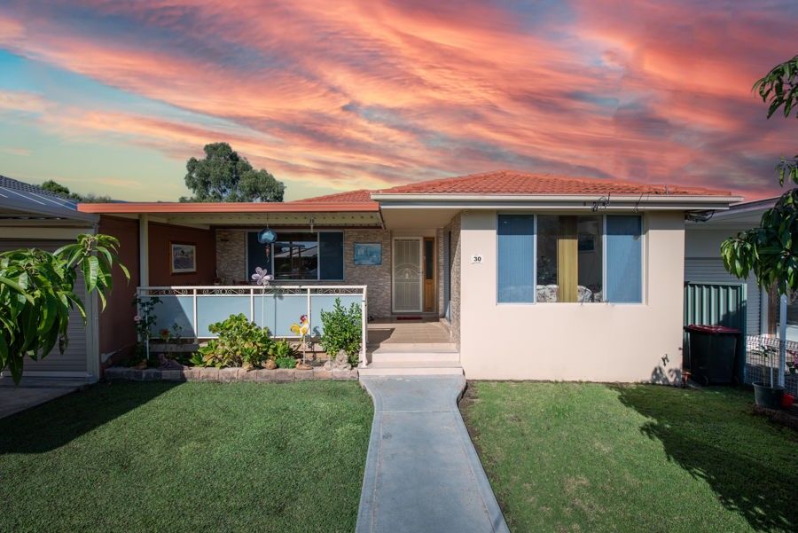 3 bedrooms New House & Land in 30 Jindalla Crescent HEBERSHAM NSW, 2770