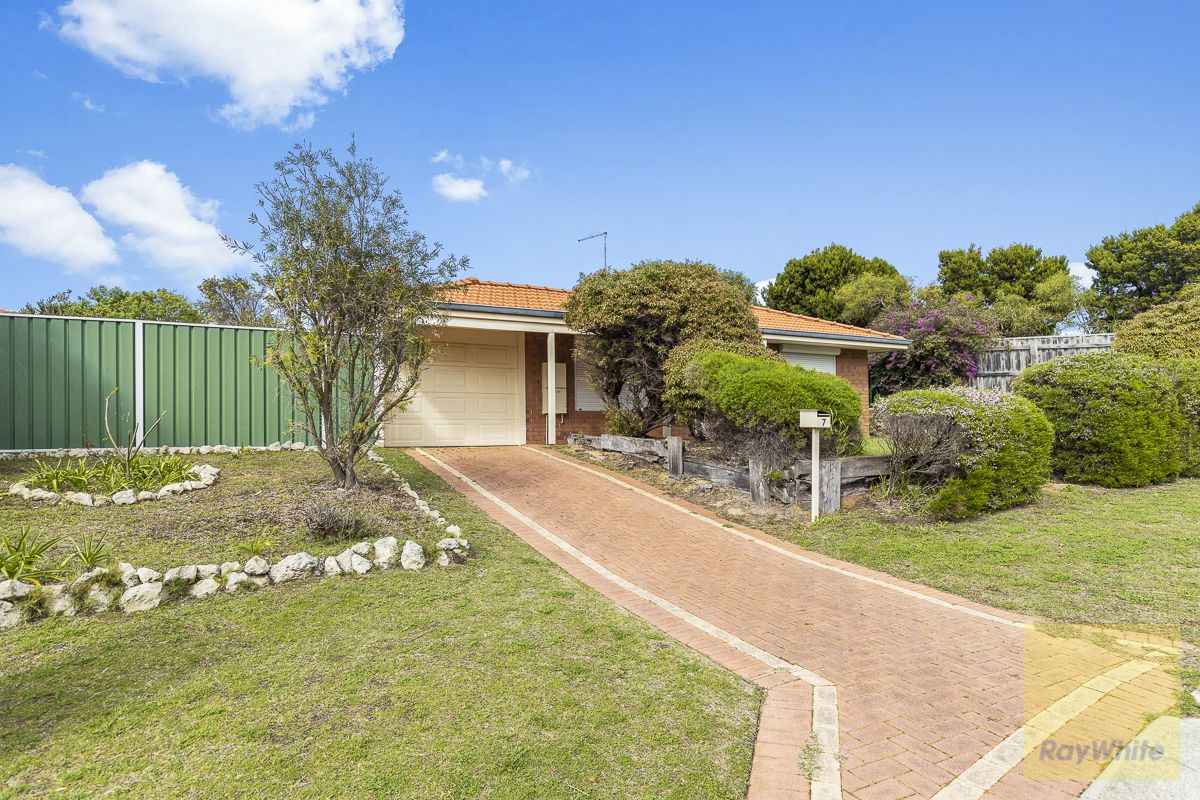 7 Audax Court, Merriwa WA 6030, Image 2