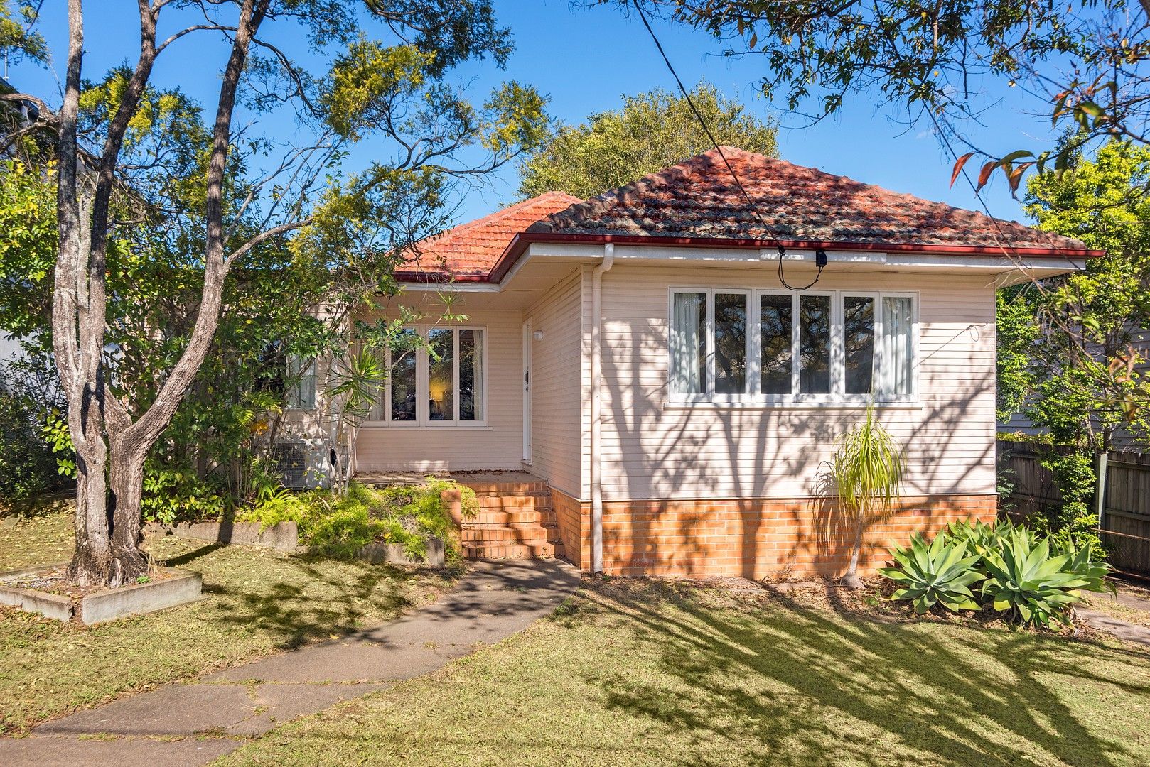 3 bedrooms House in 48 Power Street WAVELL HEIGHTS QLD, 4012