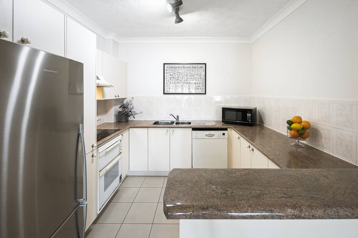 10/120 Indooroopilly Road Taringa 4068 - Image 6
