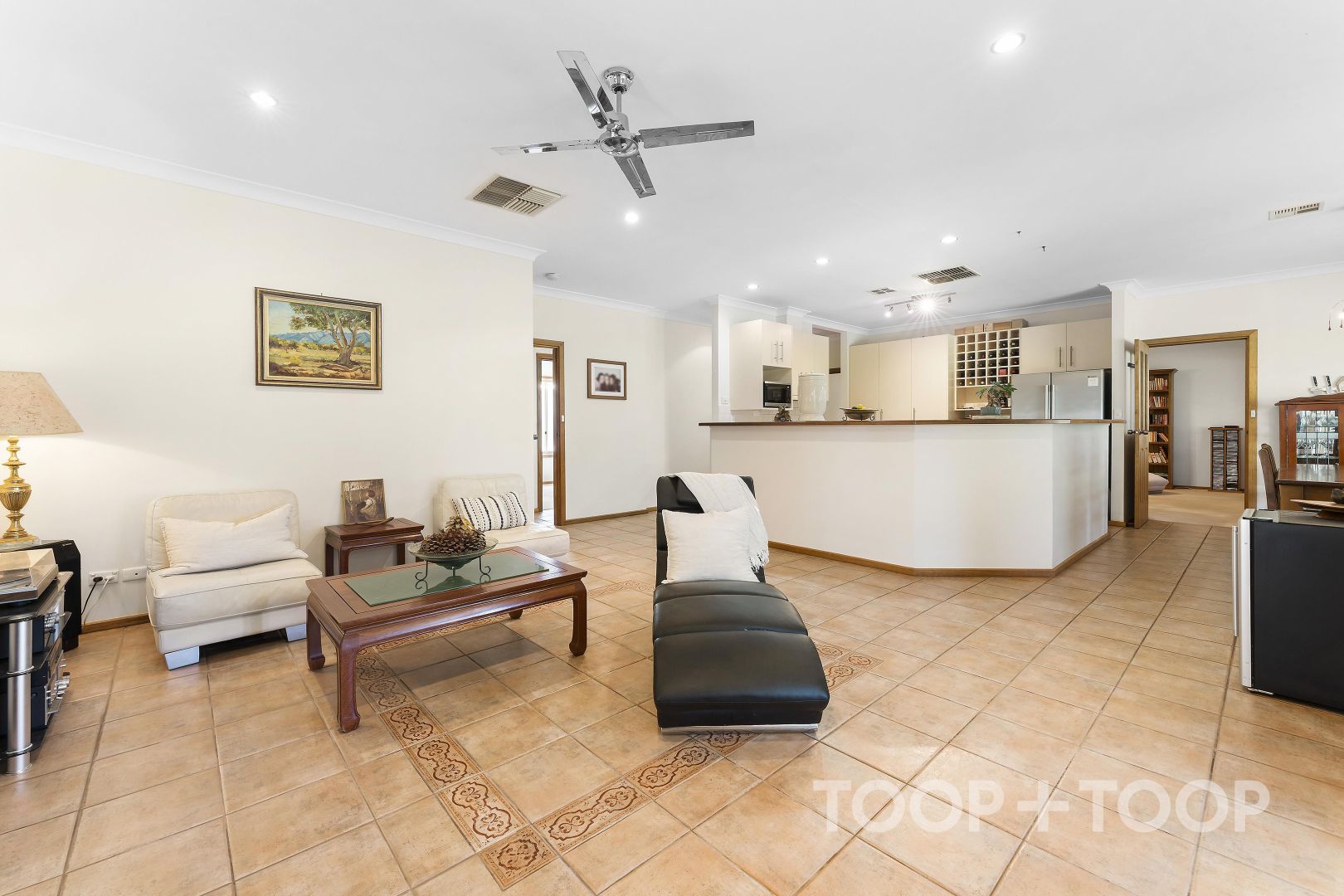 10 Stithians Drive, Gawler East SA 5118, Image 2