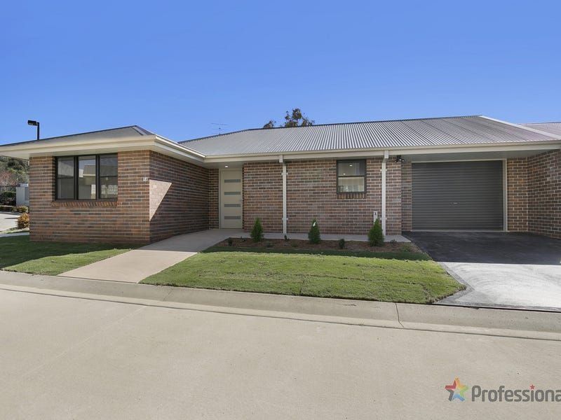 9a/22 Freeman Crescent, Armidale NSW 2350, Image 0