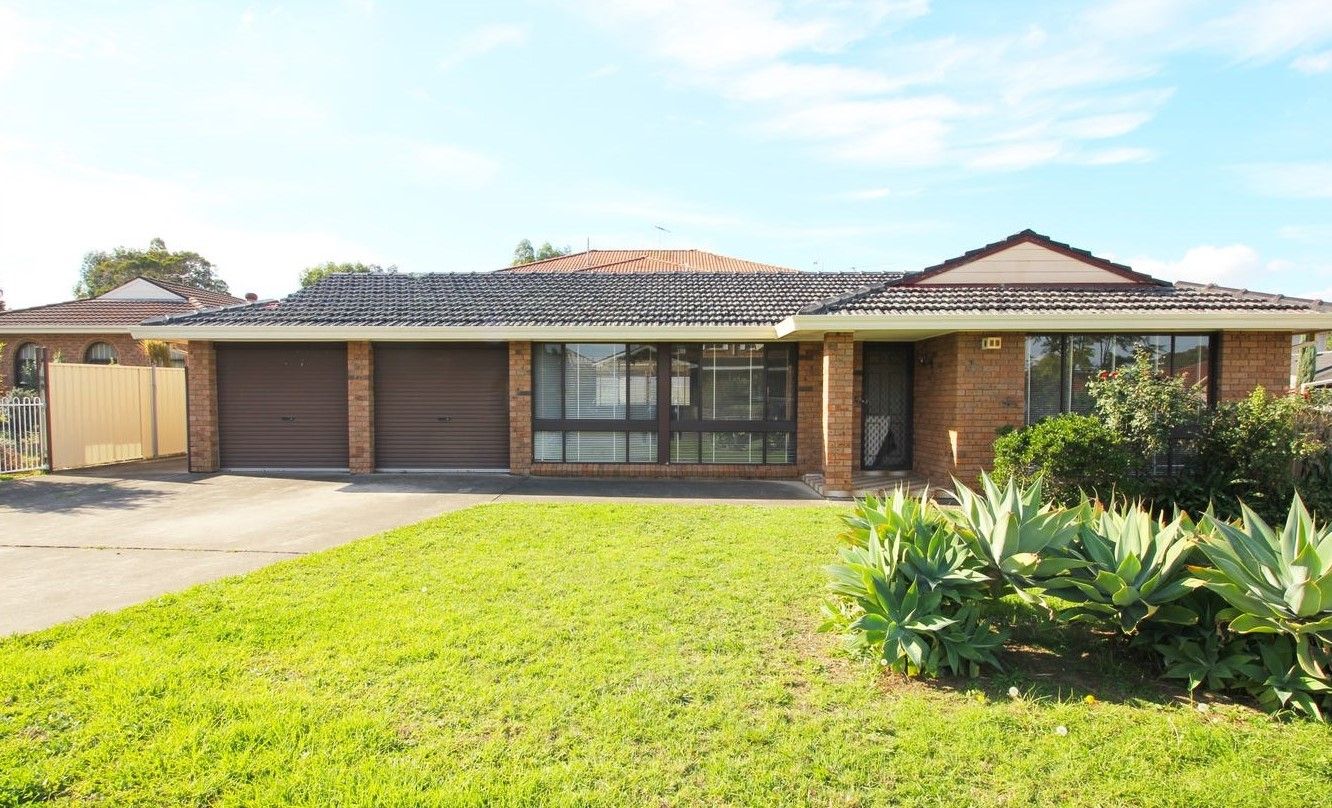 3 bedrooms House in 50 Runcorn Street ST JOHNS PARK NSW, 2176