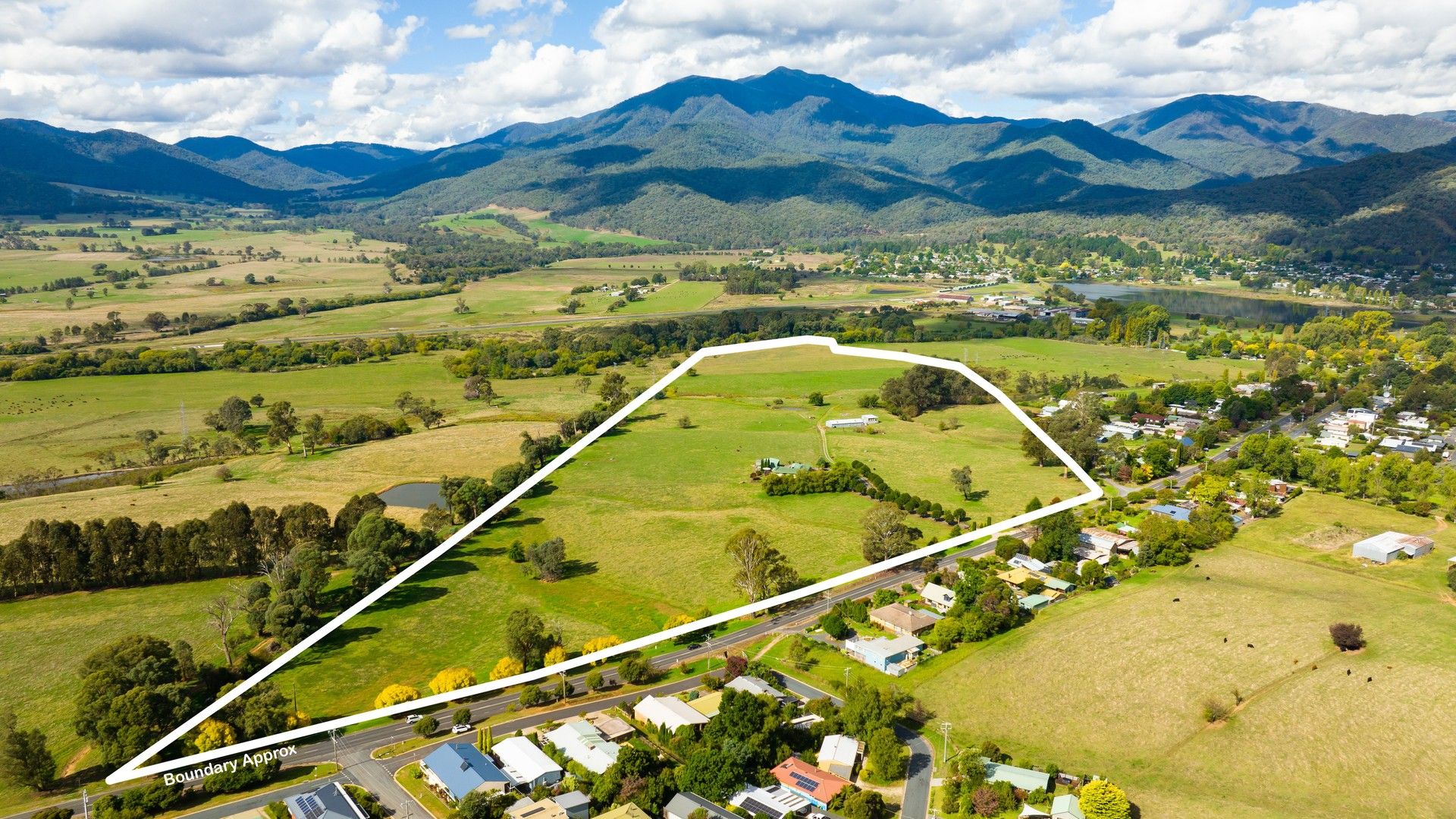 7731 Kiewa Valley Highway, Tawonga South VIC 3698, Image 0