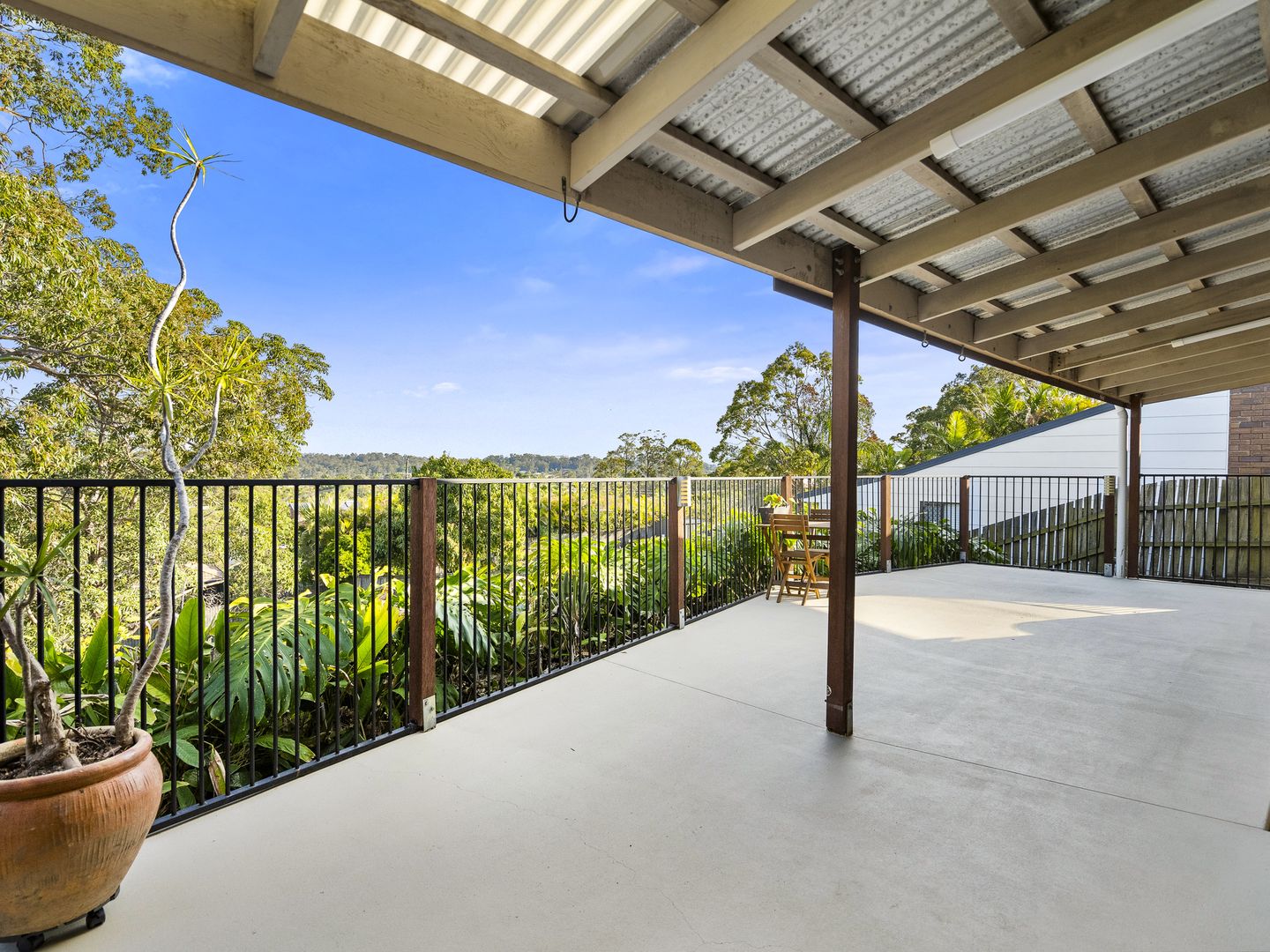 33 Celandine Street, Shailer Park QLD 4128, Image 1