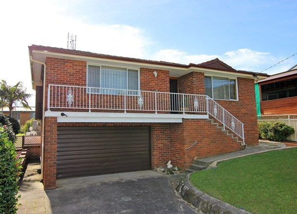 7 Berry Avenue, Green Point NSW 2251