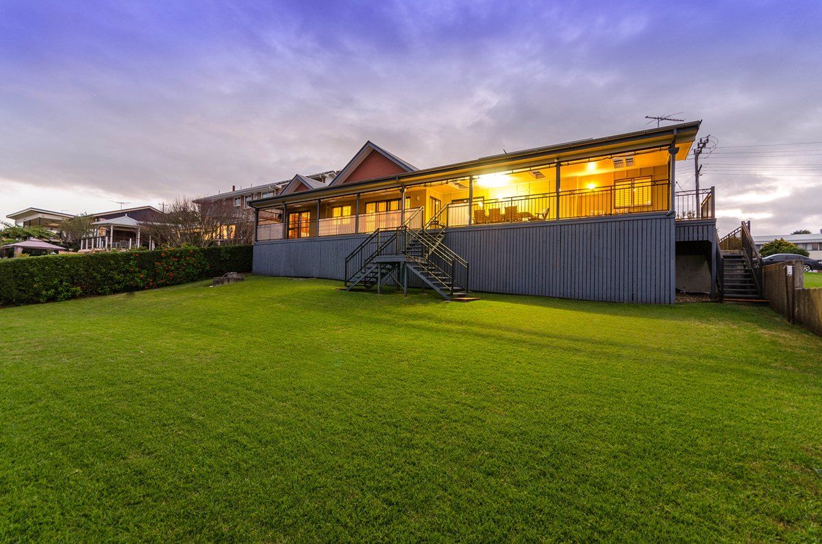 24 Paradise Drive, EAGLE HEIGHTS QLD 4271, Image 1