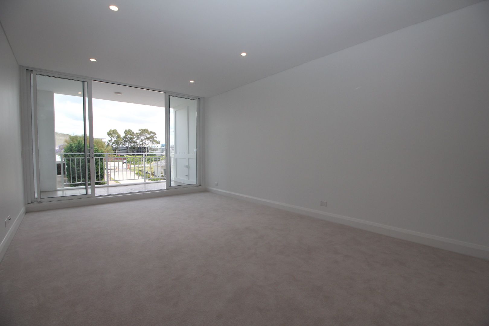 207/17 Woodlands Avenue, Breakfast Point NSW 2137, Image 1