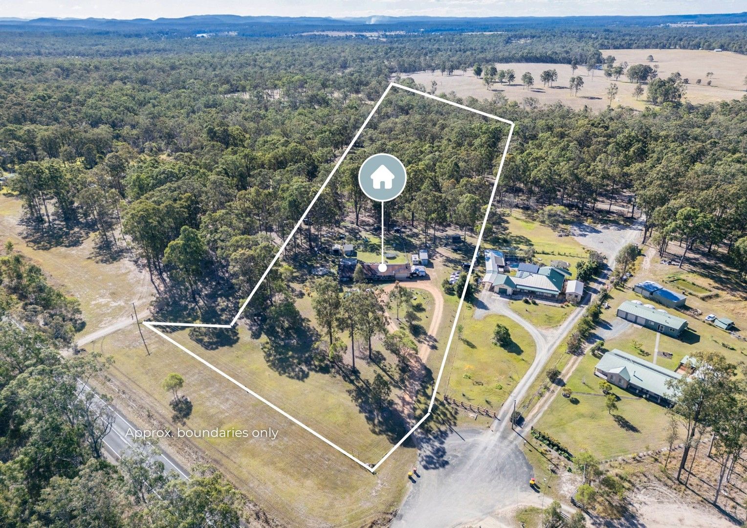 4 bedrooms House in 1 Heritage Park Close WATERVIEW HEIGHTS NSW, 2460