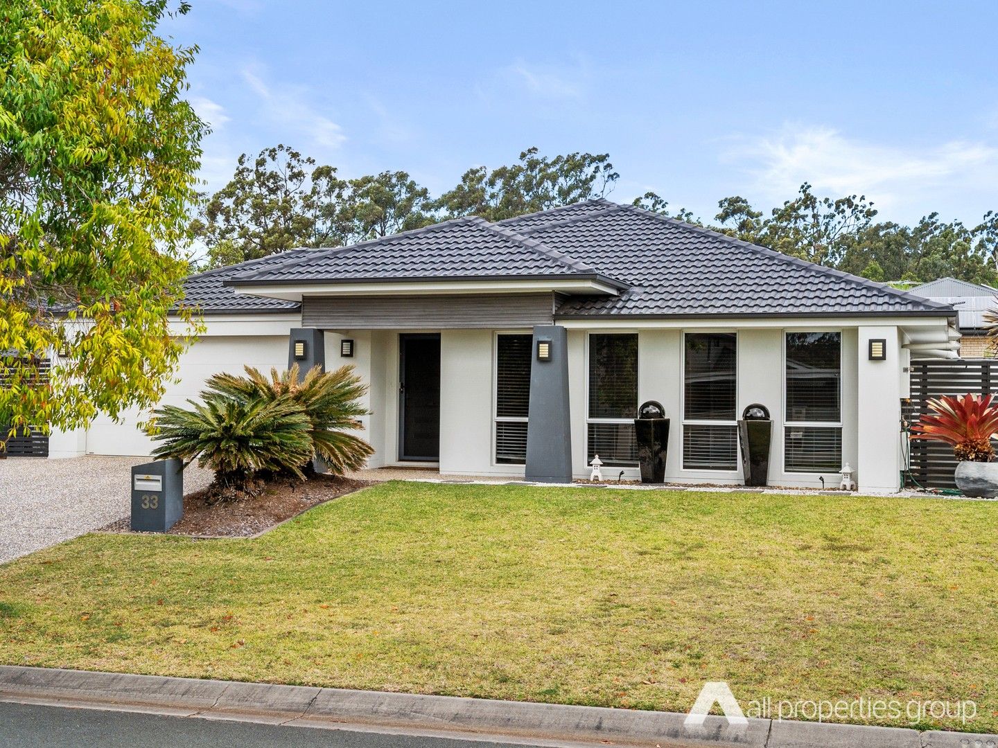 33 Oak Street, Heathwood QLD 4110, Image 0