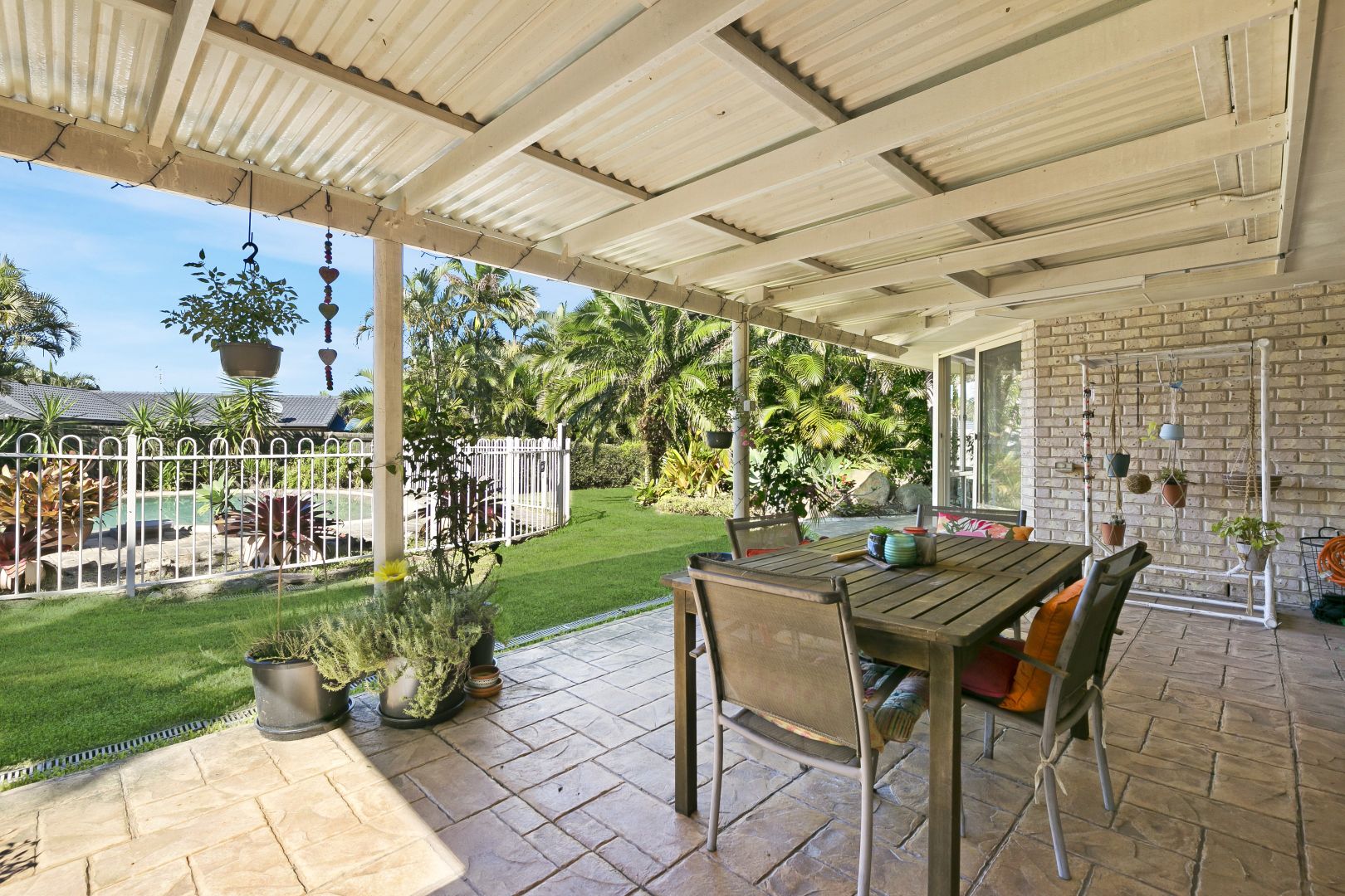 63 Ridgevale Drive, Helensvale QLD 4212, Image 2