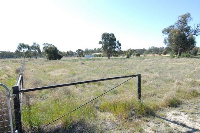 Picture of 5 May Street, DENILIQUIN NSW 2710