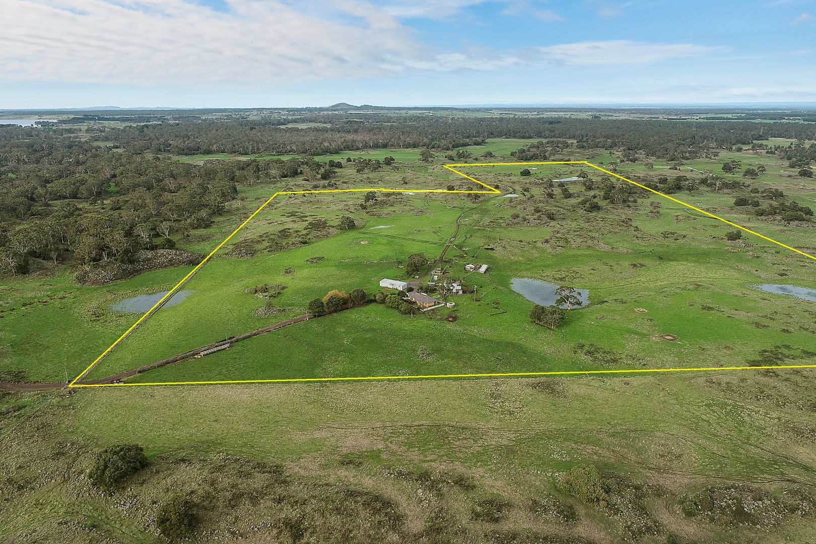 200 Hinkleys Road, Tandarook VIC 3260, Image 2