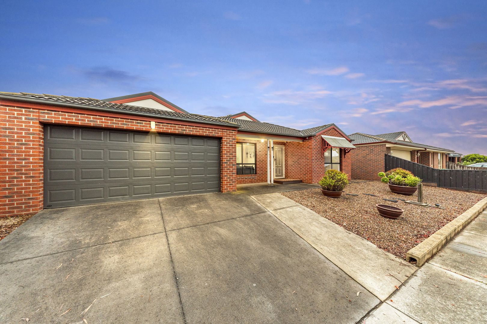 13 Licodia Drive, Pakenham VIC 3810, Image 1