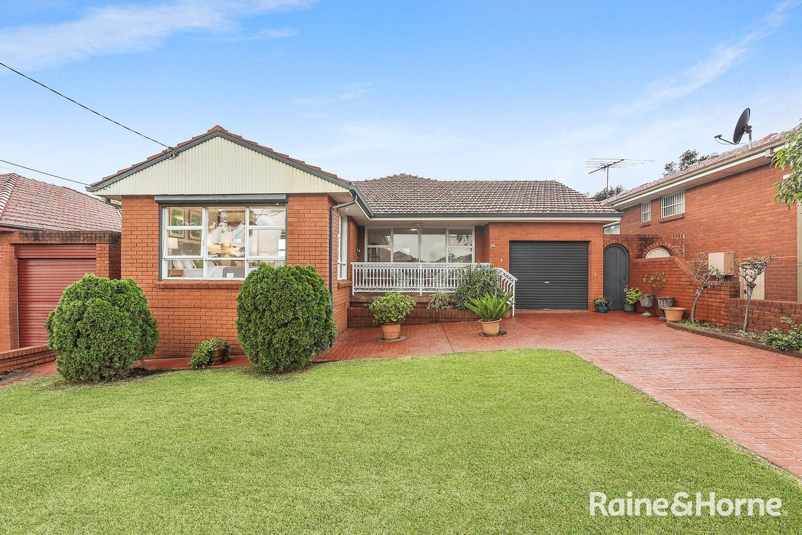 62 Cripps Avenue, Kingsgrove NSW 2208, Image 0