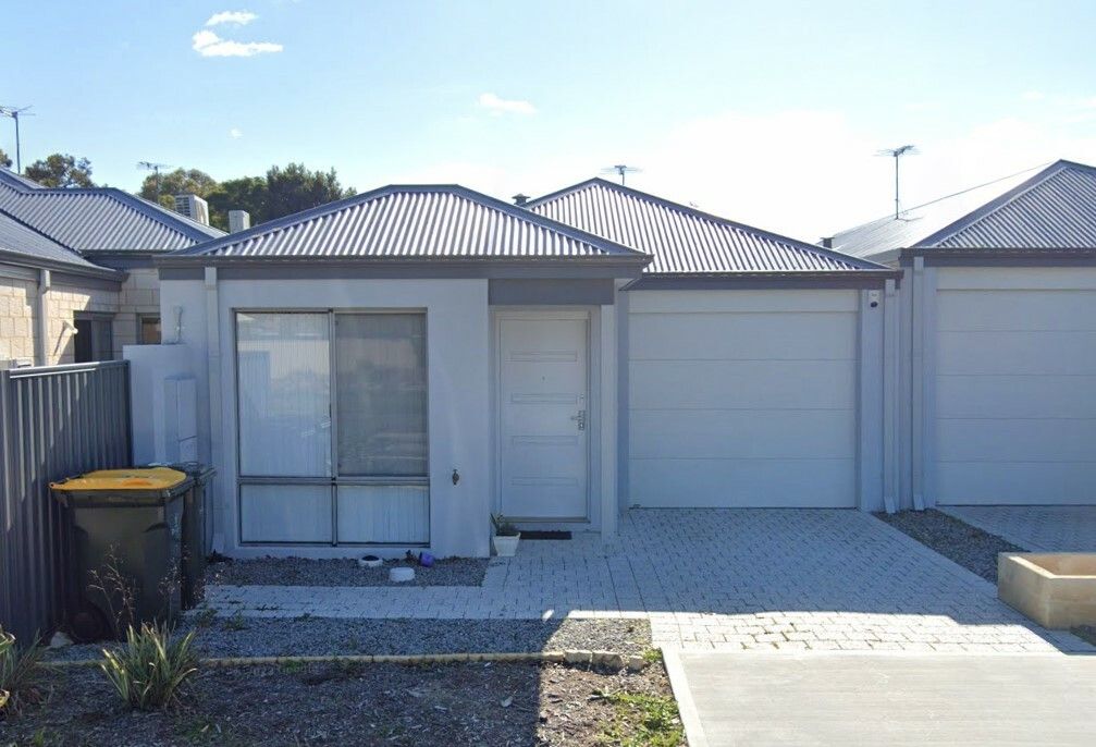 2 bedrooms Villa in 12C Sanderling Grove BALLAJURA WA, 6066