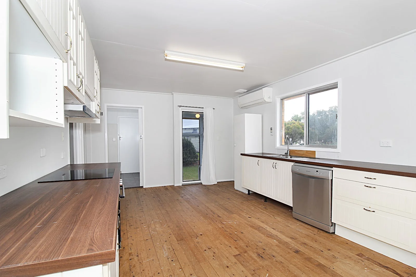 Additional image 6 of 4 Lalor Street, Crows Nest QLD 4355