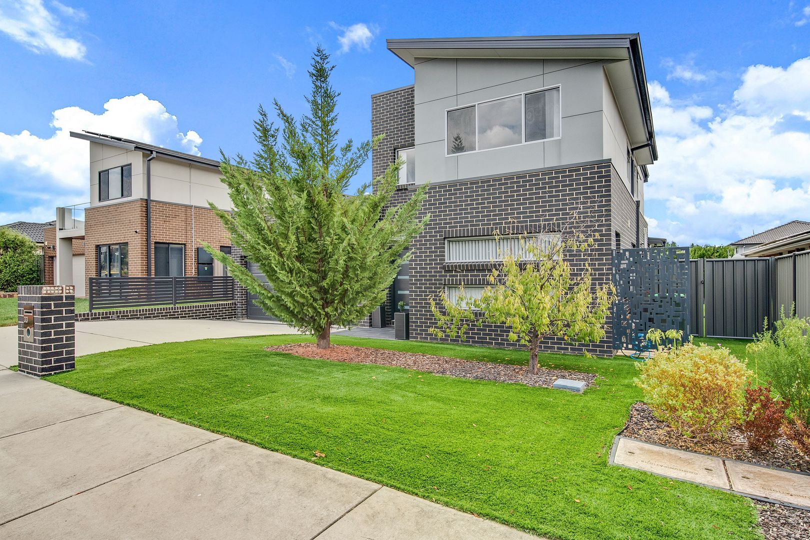 33 Castan Street, Coombs ACT 2611, Image 1