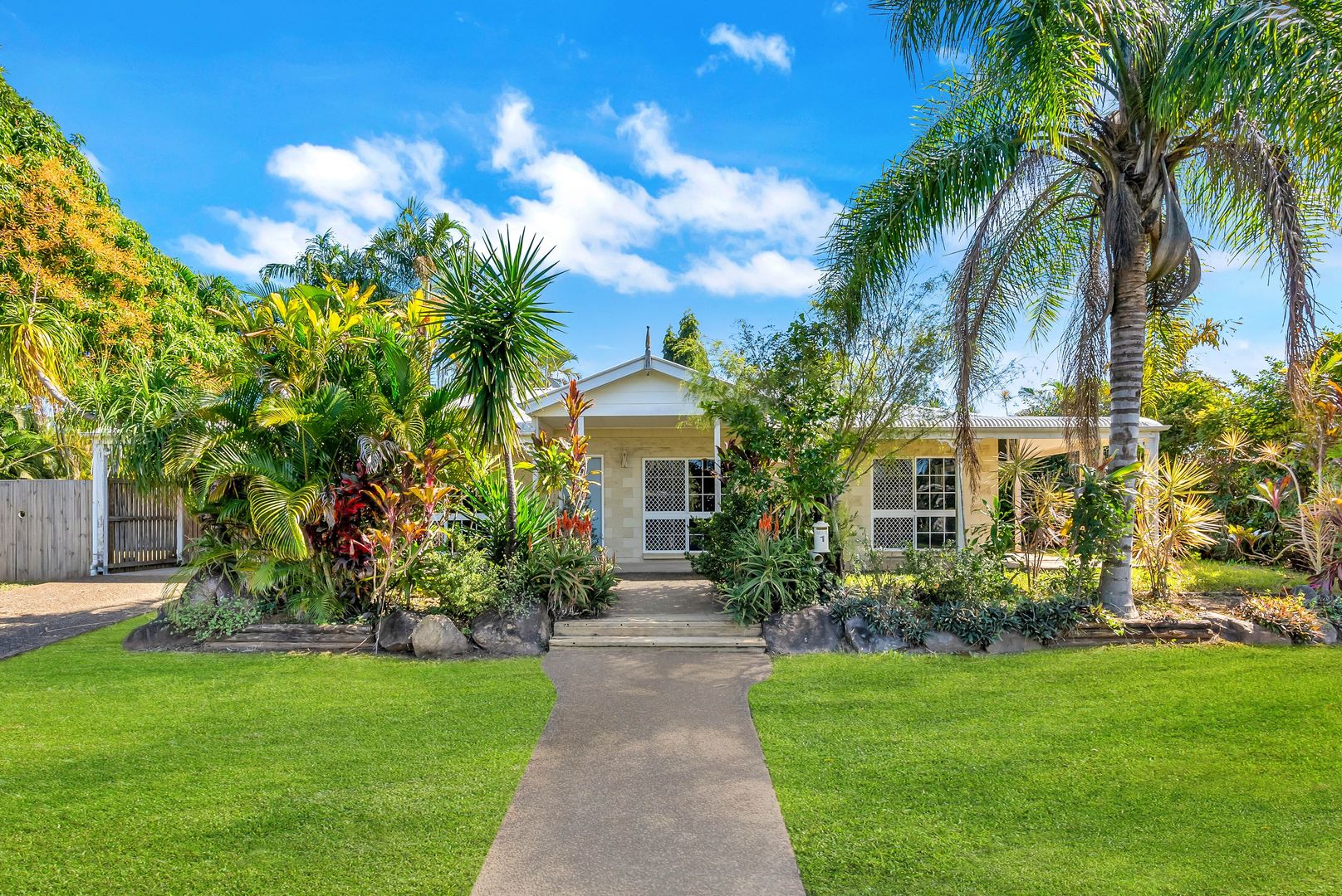 13 Tryal Street, Bentley Park Property History & Address Research