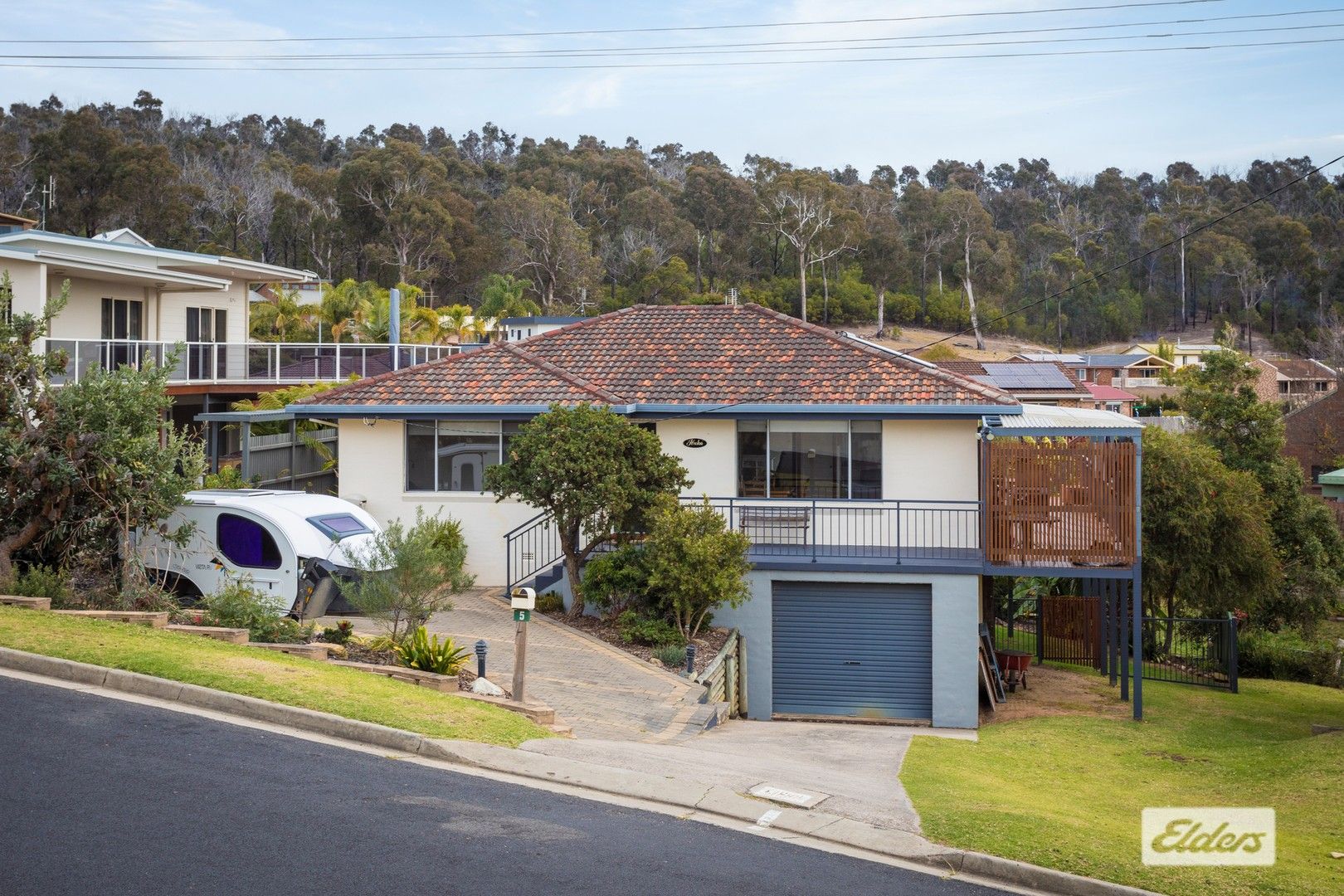 4 bedrooms House in 5 Bay View Drive TATHRA NSW, 2550