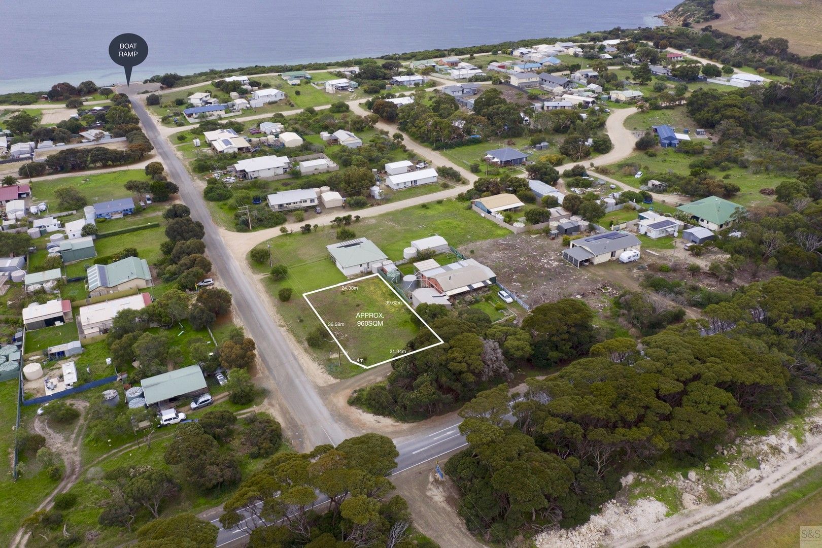 51 Hog Bay Road, Baudin Beach SA 5222, Image 0