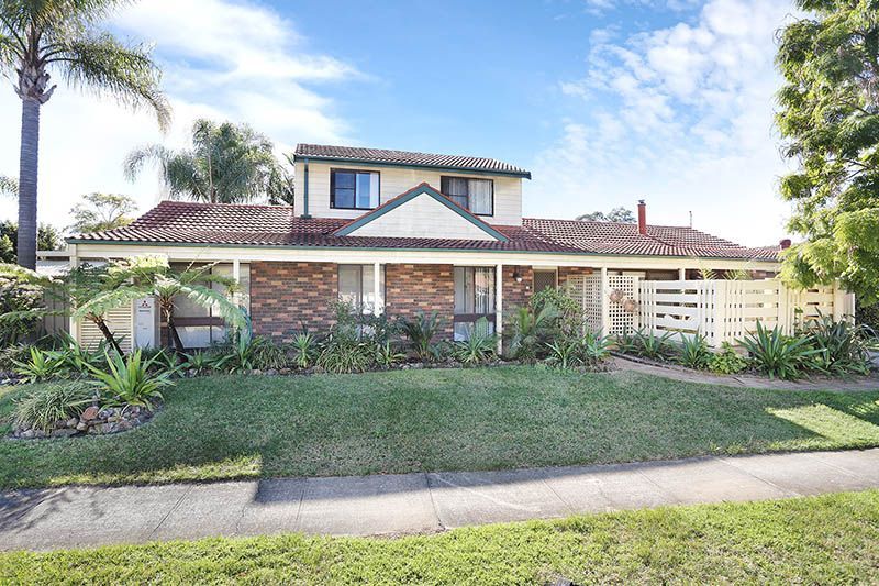 1 Batlow Place, Bossley Park NSW 2176, Image 0