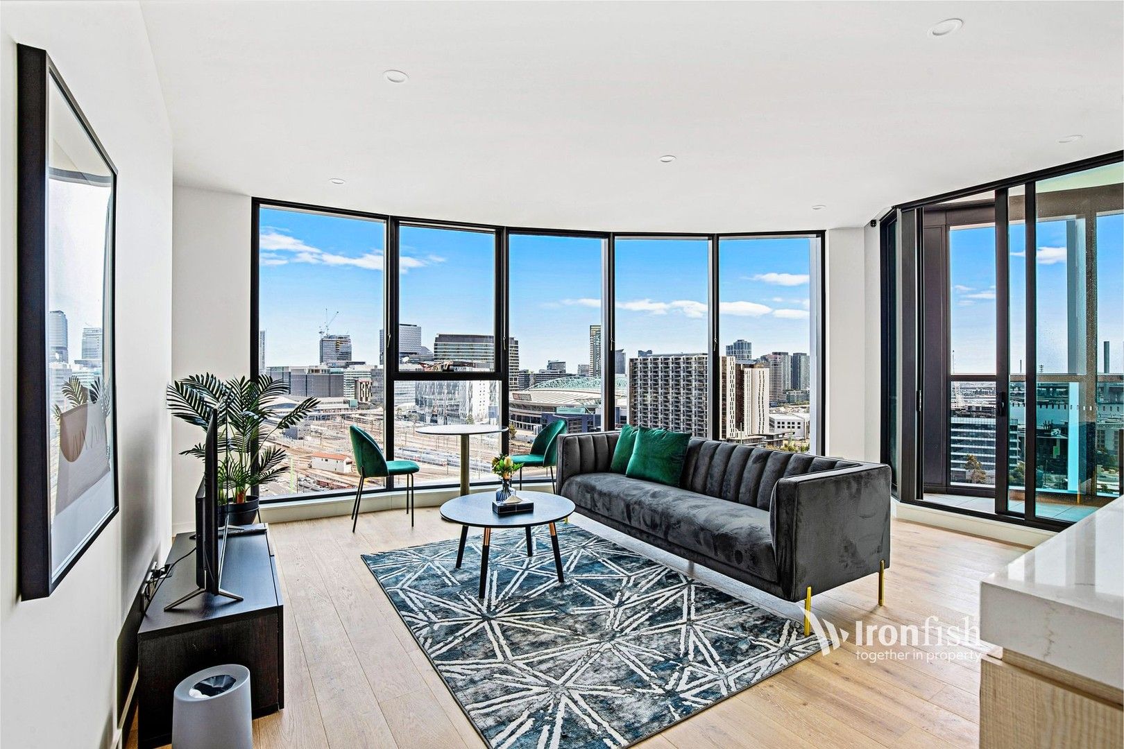 2 bedrooms Apartment / Unit / Flat in 1404/105 Batman Street WEST MELBOURNE VIC, 3003