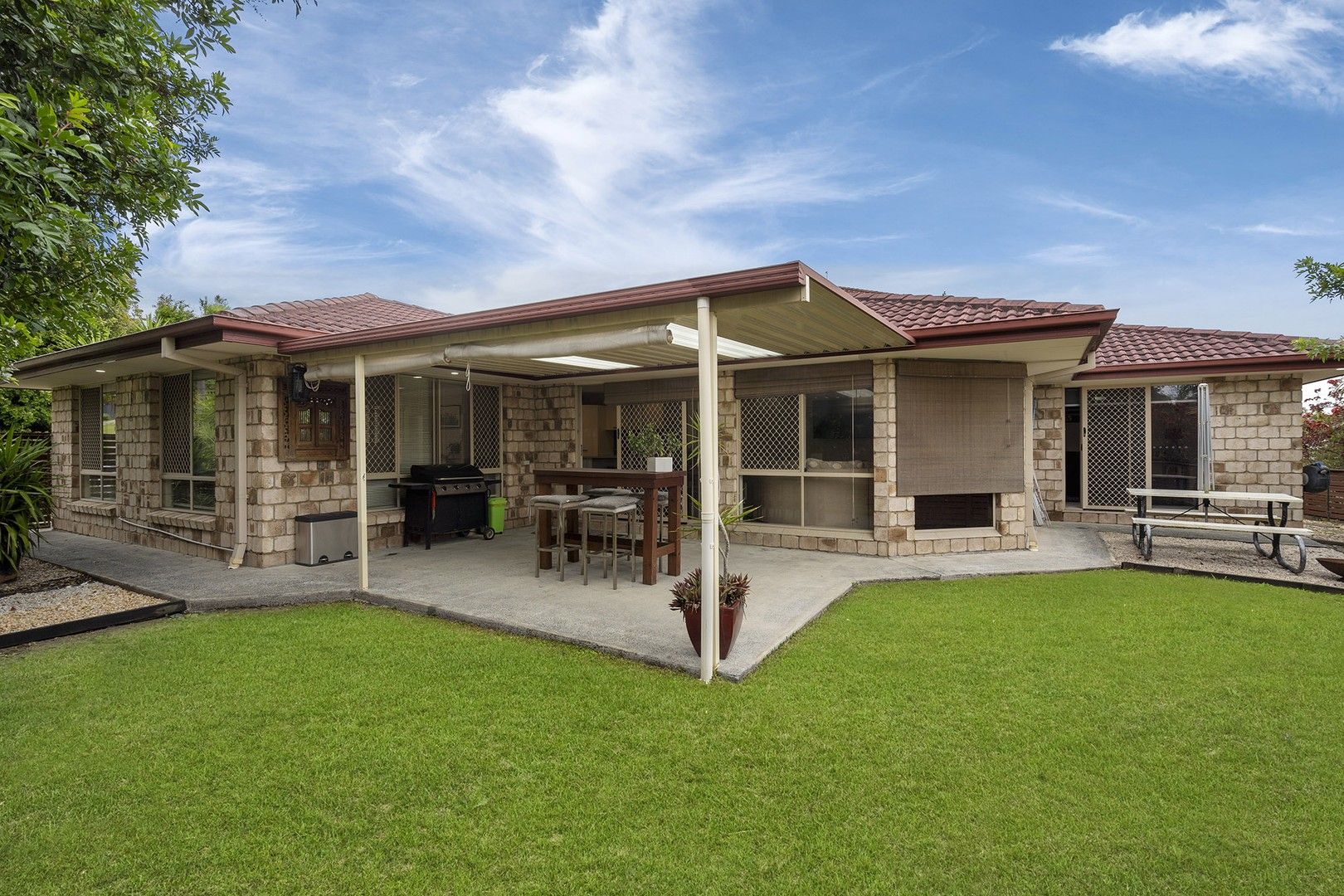 25 Armstrong Way, Highland Park QLD 4211, Image 2