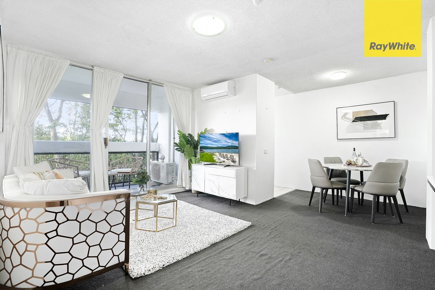 2 bedrooms Apartment / Unit / Flat in 4M/15 Campbell Street PARRAMATTA NSW, 2150