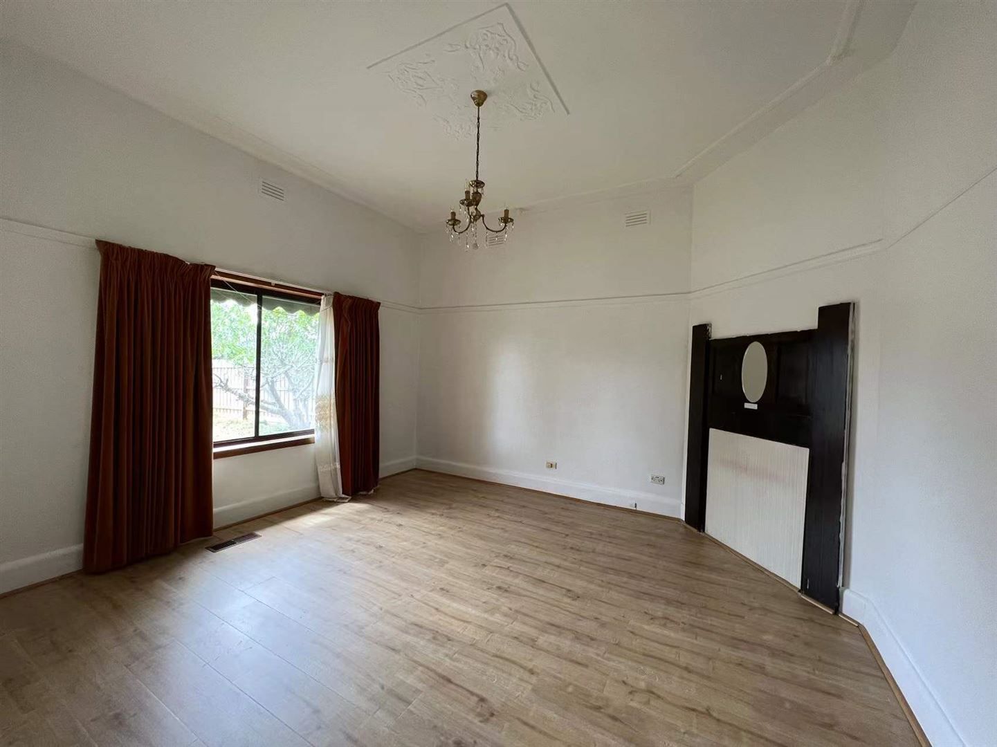 19 Golf Links Avenue, Oakleigh VIC 3166 House For Rent 525 Domain