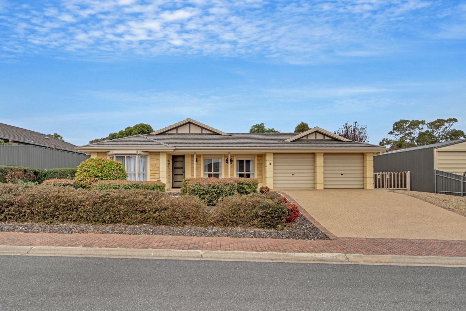 4 bedrooms House in 13 Hunt Drive NORMANVILLE SA, 5204
