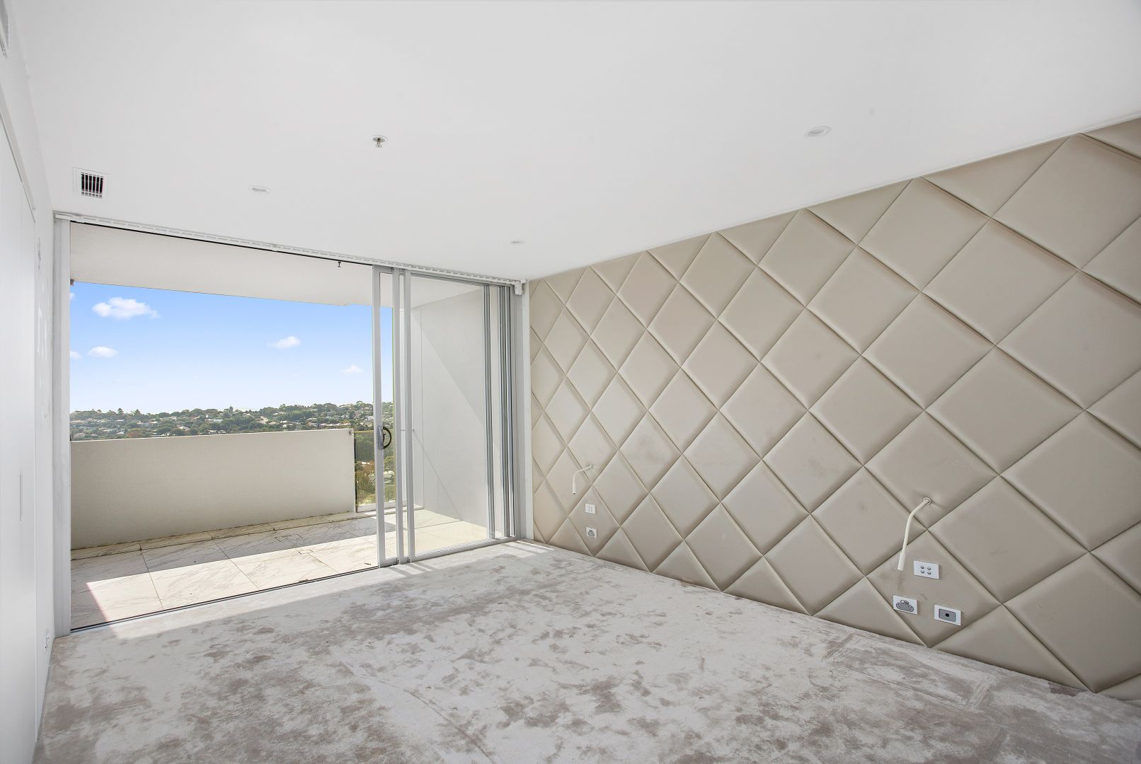 32/310 Oxford Street, Bondi Junction NSW 2022, Image 2