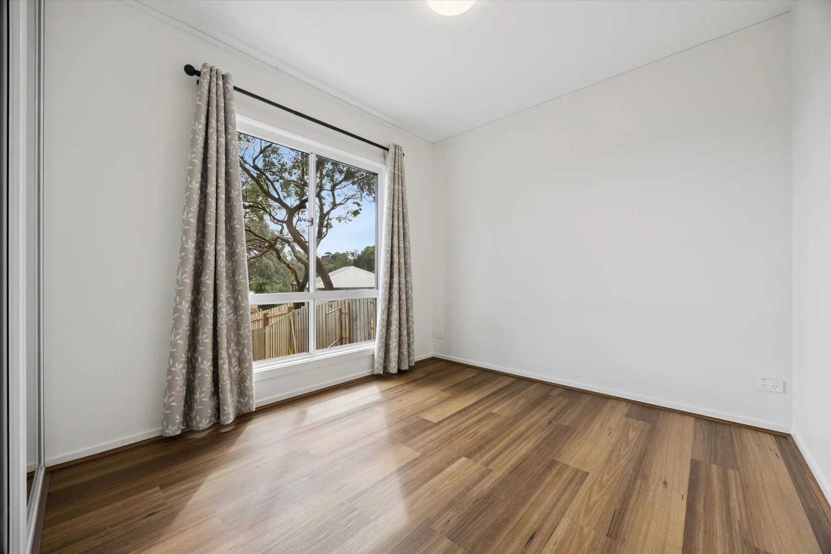 Additional image 4 of 2/20 Robertson Cres, Boronia VIC 3155