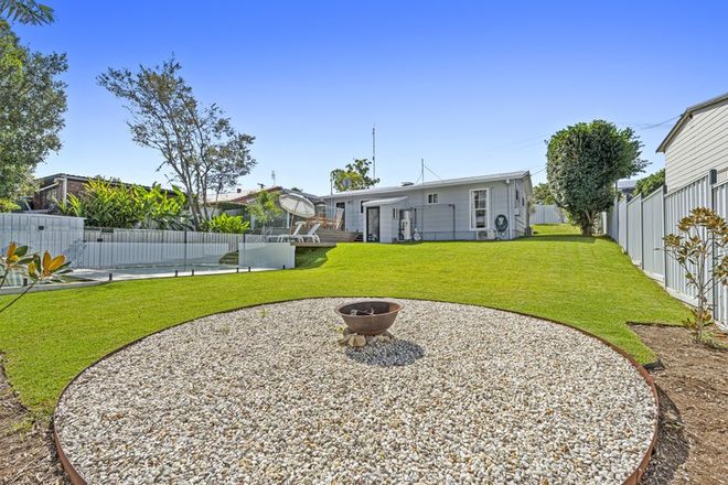 Picture of 20 Glass Street, ASHMORE QLD 4214