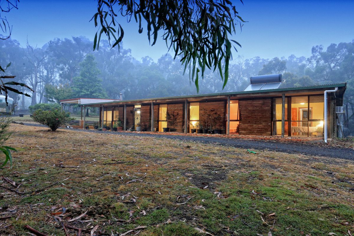 1019 Macclesfield Road, Yellingbo VIC 3139, Image 0