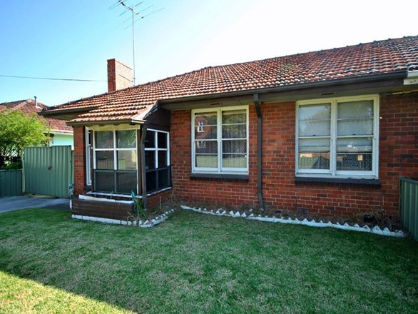 16 Farncomb Street, Ascot Vale VIC 3032