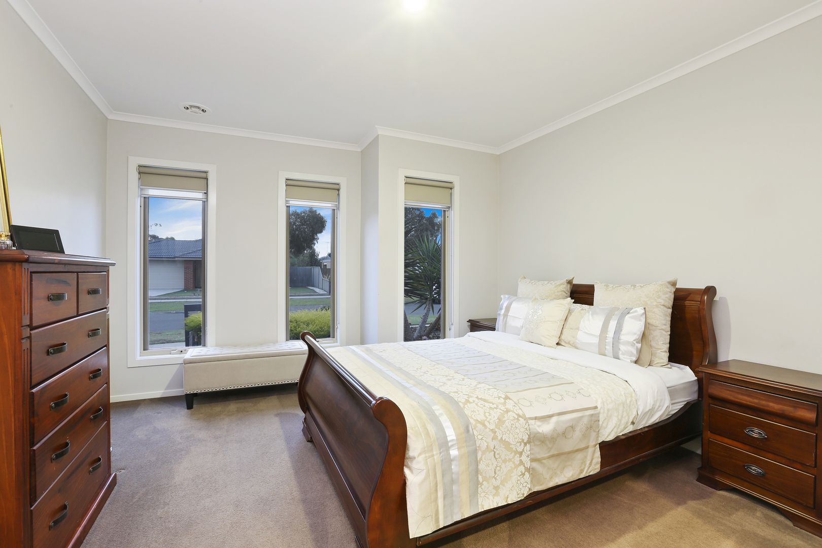 37 Grand Lakes Way, Lara VIC 3212, Image 1