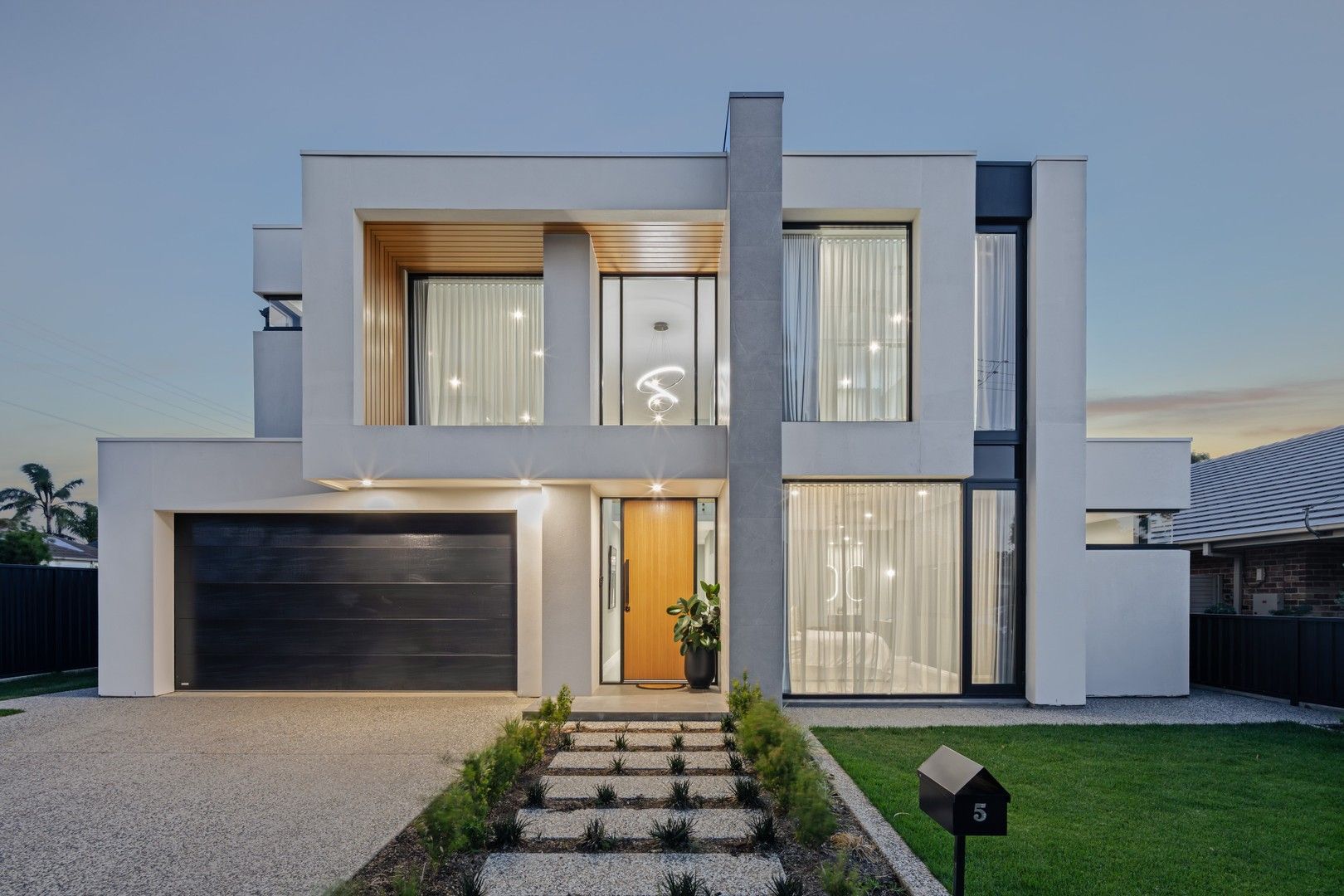 4 bedrooms House in 5 Oleander Street SOUTH BRIGHTON SA, 5048