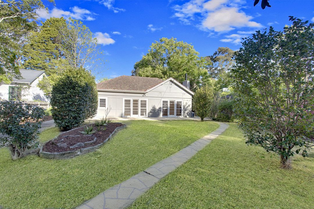 3 bedrooms House in 108 Kissing Point Road TURRAMURRA NSW, 2074