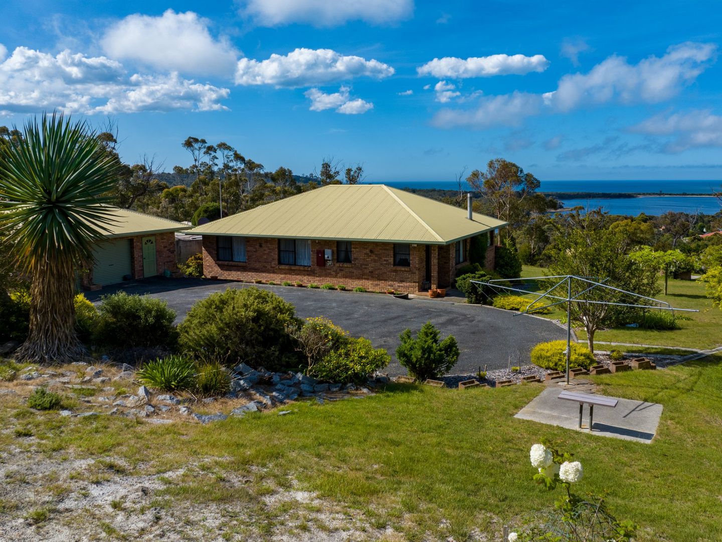 74 Gardens Road, Binalong Bay TAS 7216, Image 1