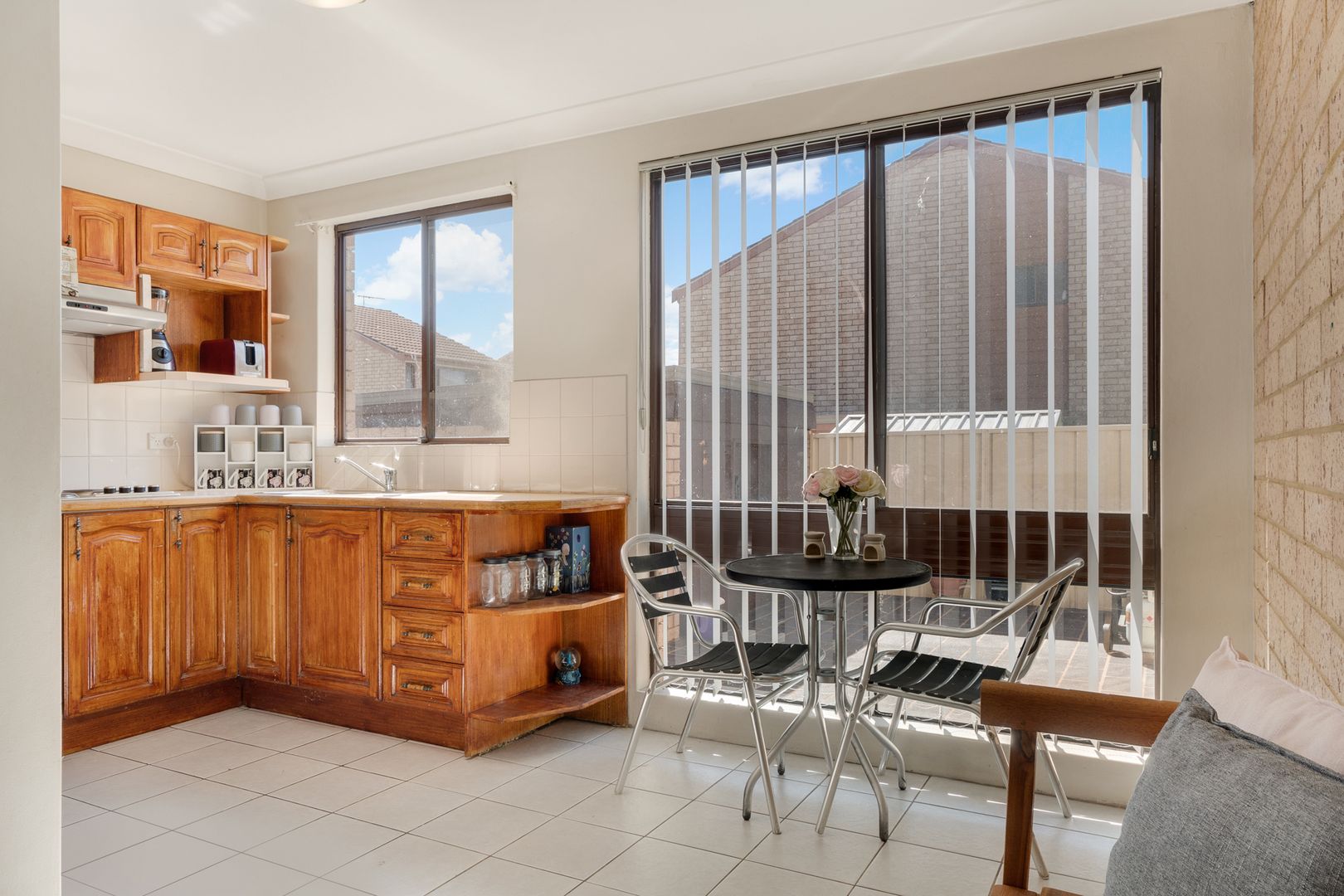 Unit 2/3 Amaranthus Place, Macquarie Fields NSW 2564, Image 1