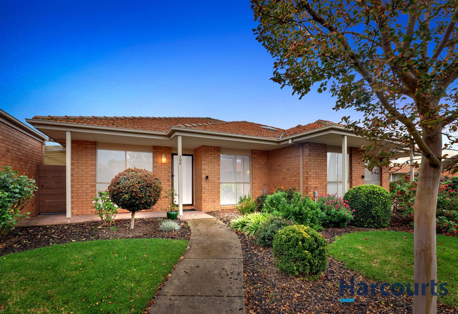 196/2 Rochester Parade, Cranbourne East VIC 3977