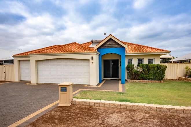 Picture of 34 COASTSIDE CRESCENT, GLENFIELD WA 6532