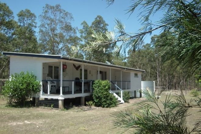 Picture of 107 Walkers Flat Road, ARAMARA QLD 4620