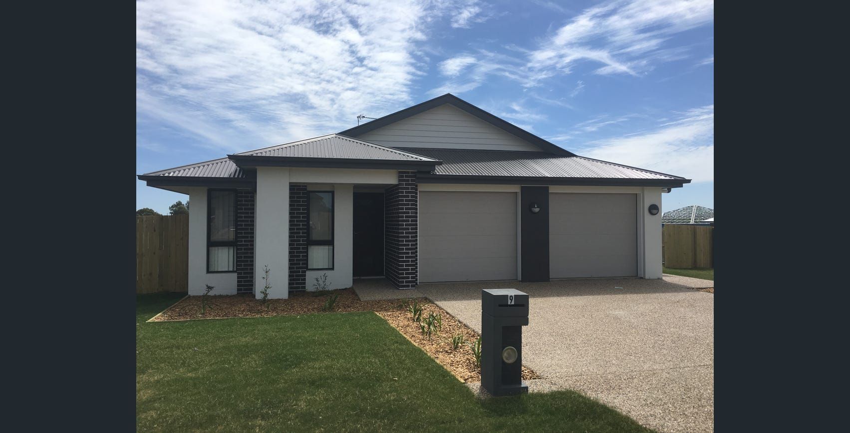 3 bedrooms Apartment / Unit / Flat in 1/9 Magpie Drive CAMBOOYA QLD, 4358
