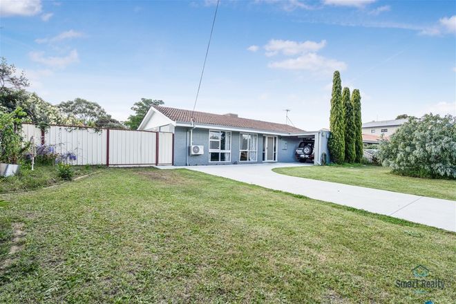 Picture of 57 Waratah Drive, CAMILLO WA 6111