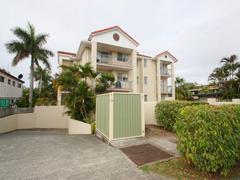 3 bedrooms Apartment / Unit / Flat in 6/2313 Gold Coast Highway MERMAID BEACH QLD, 4218