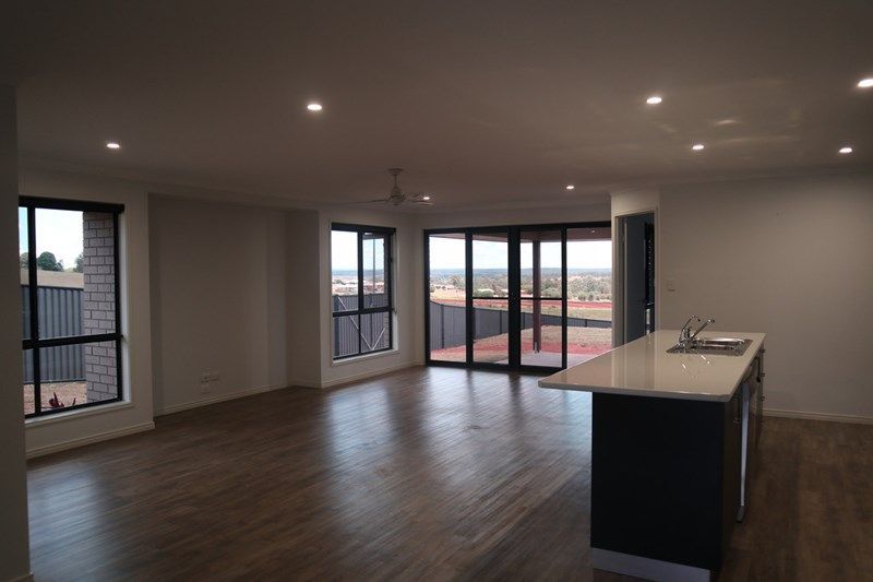 1 Casuarina Street, Kingaroy QLD 4610 Domain