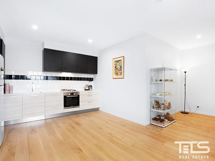 1 bedrooms Apartment / Unit / Flat in 104/324 Pascoe Vale Road ESSENDON VIC, 3040